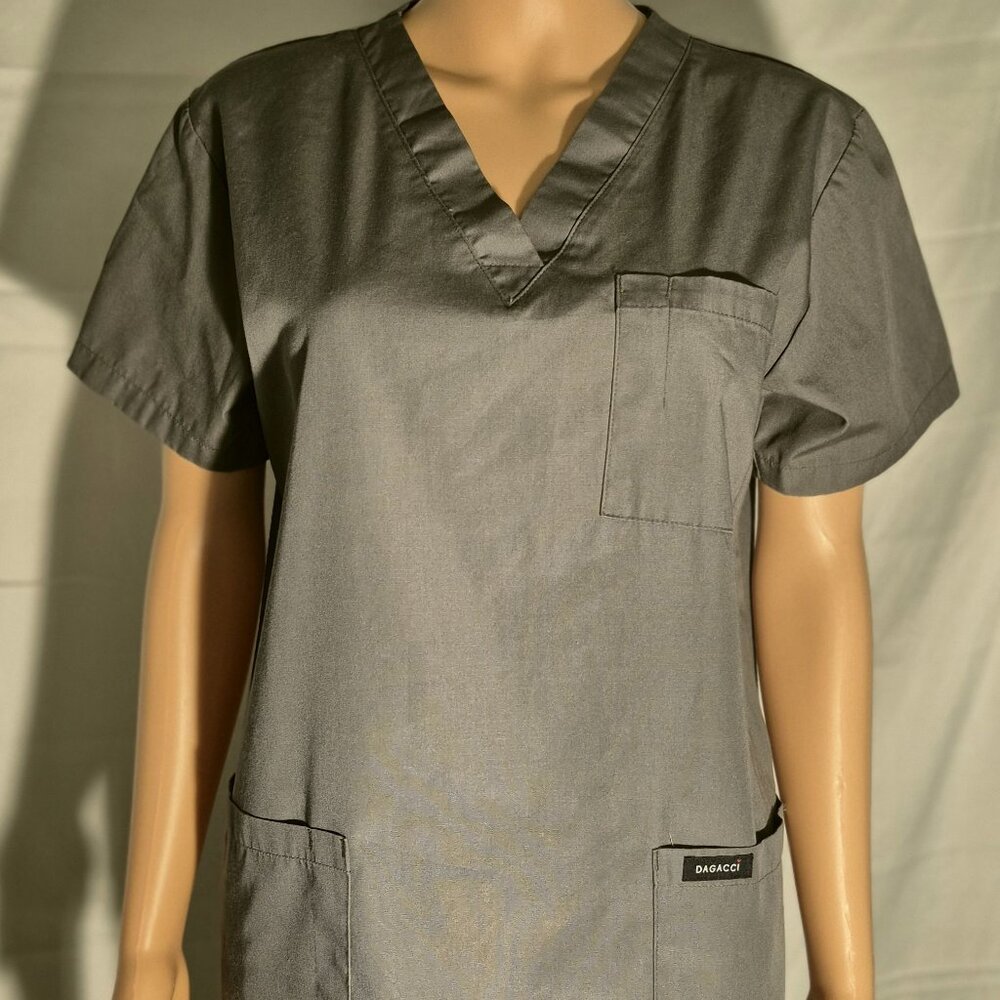 Dagacci scrub top, gray in size XS